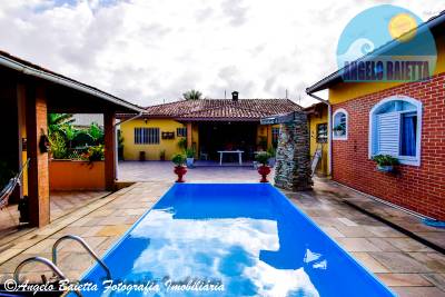 Casa em Peruíbe para venda