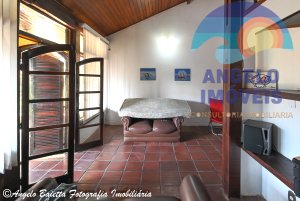 Casa á venda no bairro Oásis em Peruíbe