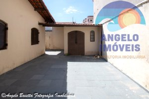 Casa á venda no bairro Turistico em Peruíbe