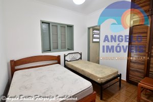 Casa com piscina, 2 lotes, á venda no bairro Cidade Nova Peruíbe