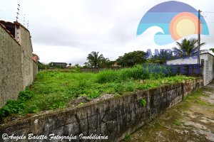 Terreno á venda no bairro Jardim Beira Mar