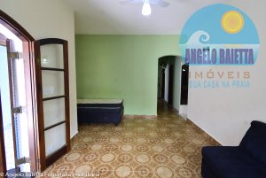 Casa terrea em 2 lotes, 3 dormitorios, Oásis, á 200 metros da praia