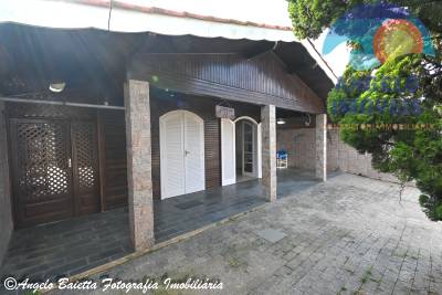 Casa em Peruíbe para venda