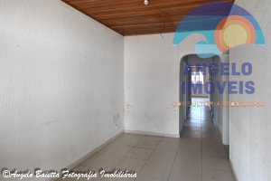 Imóvel comercial para locação no bairro Centro em Peruibe