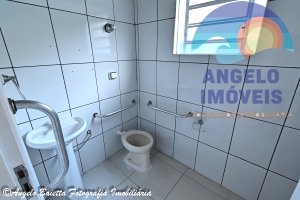 Imóvel comercial para locação no bairro Centro em Peruibe