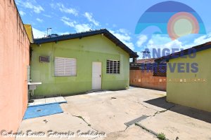 Imóvel comercial para locação no bairro Centro em Peruibe