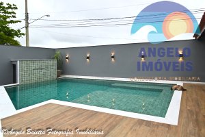 Casa para locação de temporada no bairro Stella Maris em Peruíbe