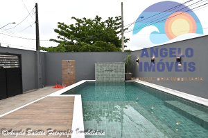 Casa para locação de temporada no bairro Stella Maris em Peruíbe