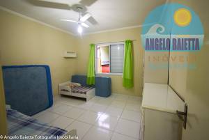 Casa á venda no bairro Vila Romar em Peruíbe