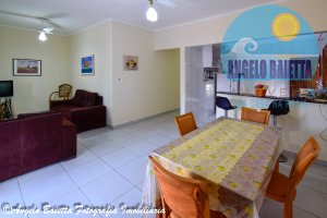 Casa para venda no bairro Jardim Peruíbe em Peruíbe
