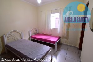 Casa para venda no bairro Jardim Peruíbe em Peruíbe