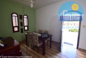 Casa á venda no bairro Oásis em Peruíbe