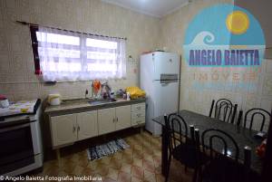 Casa á venda no bairro Oásis em Peruíbe