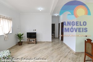 Casa nova com piscina á venda no bairro Mar e Sol em Peruíbe