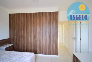 Casa com 3 dormitorios em Peruíbe, entre 400 e 800 metros da praia