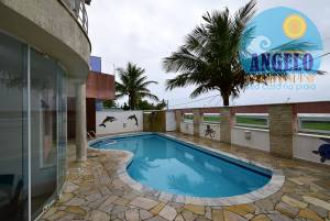 Sobrado triplex para venda no bairro Oásis em Peruíbe, frente ao mar